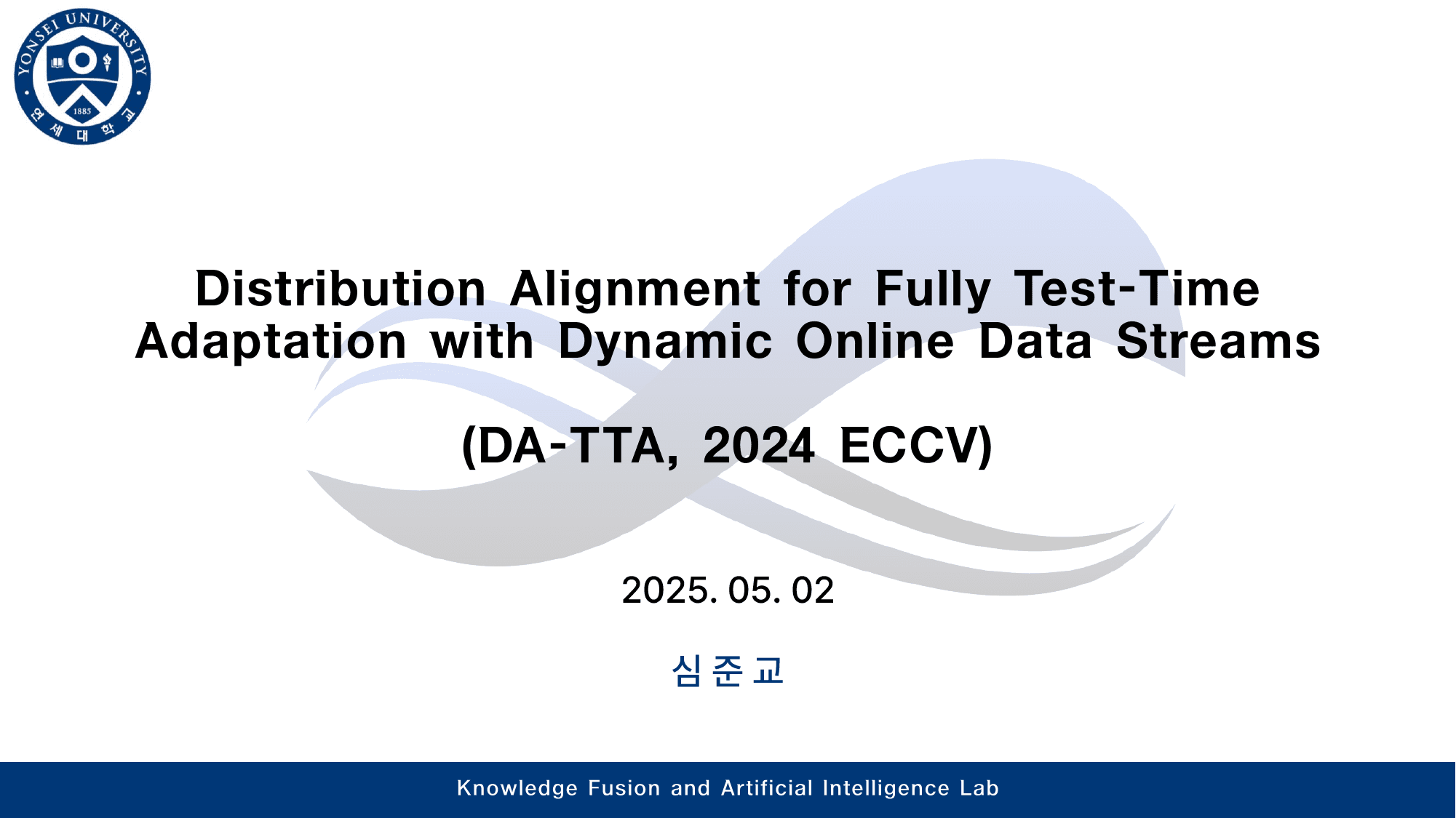Distribution Alignment for Fully Test-Time Adaptation with Dynamic Online Data Streams