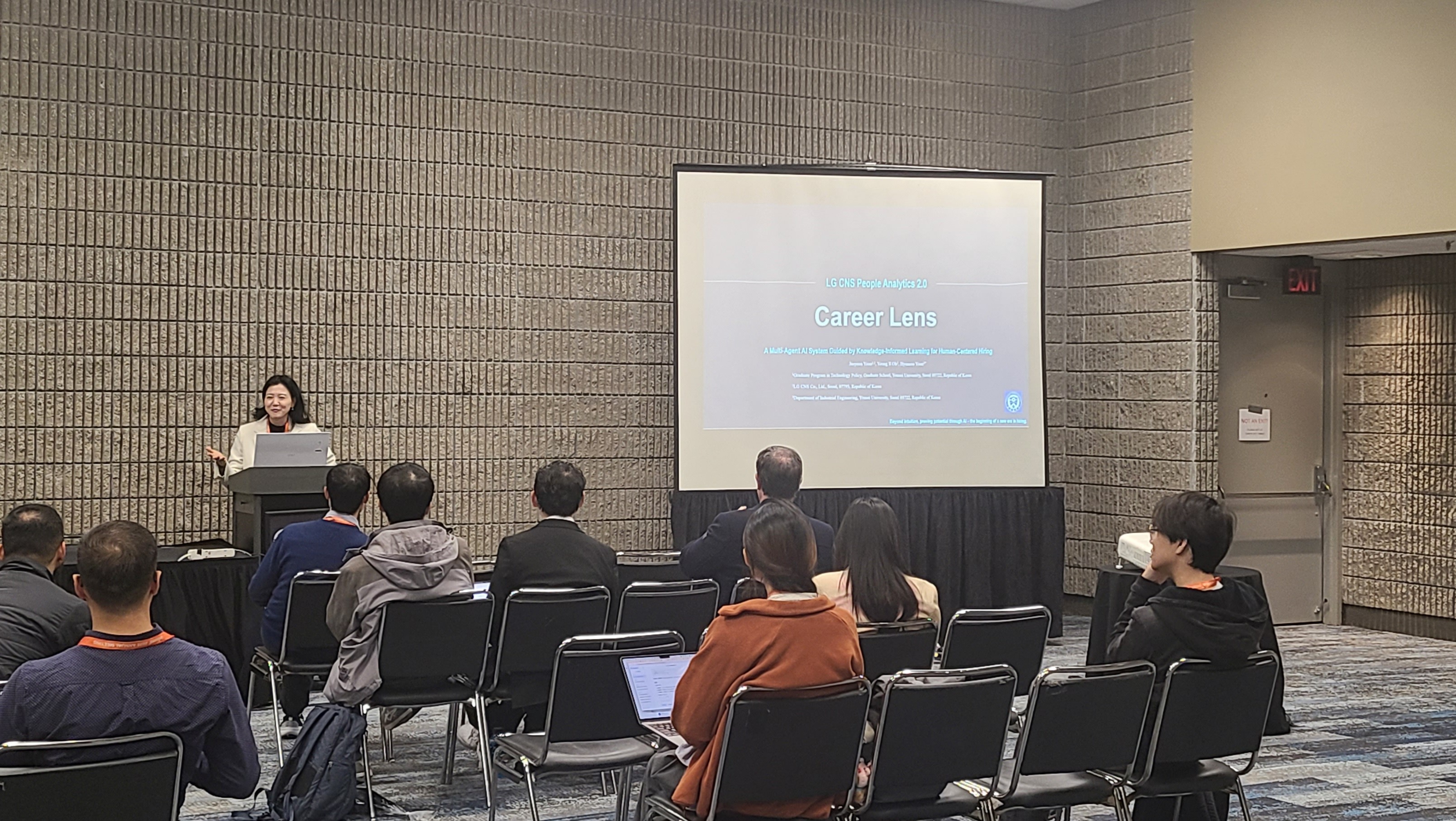 윤재연 연구원 발표 모습